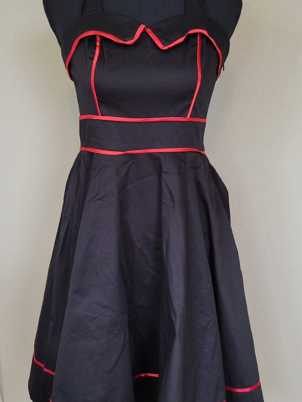 Hearts And Roses Black And Red Dress